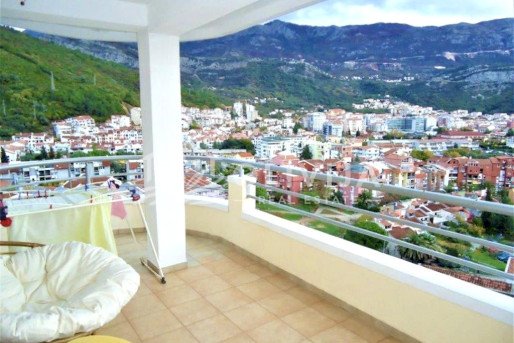 Two-bedroom apartment with a sea view in Budva, Montenegro