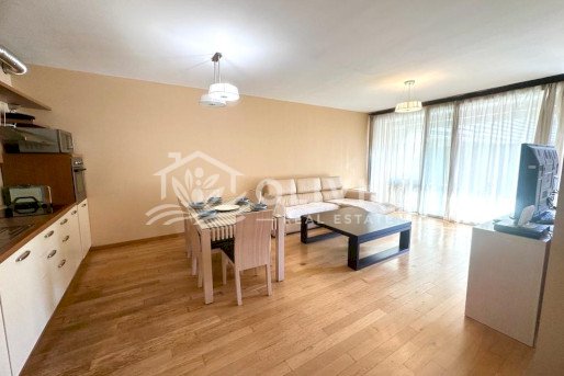 Three-bedroom apartment, 10 minutes away from the sea in Budva, Montenegro