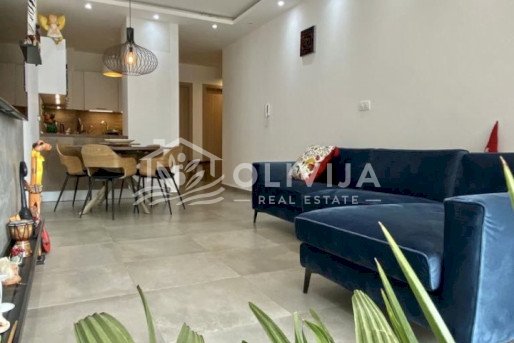 Apartment with 2 bedrooms in a new complex in Budva, Montenegro