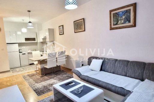 Stan sa jednom spavaćom sobom u Budvi, Crna Gora
