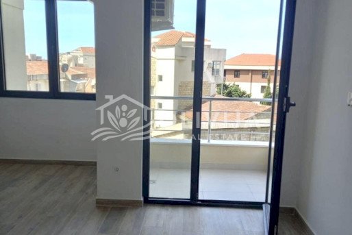 Apartment with 1 bedroom near the sea in Becici, Montenegro