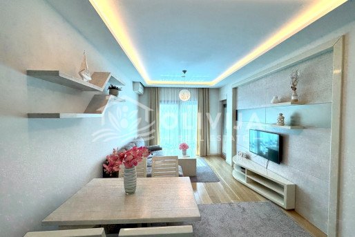 Modern 1-Bedroom Apartment 200 m from the Sea in Pržno